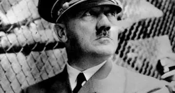 Compleanno di Hitler, volantini per festeggiarlo