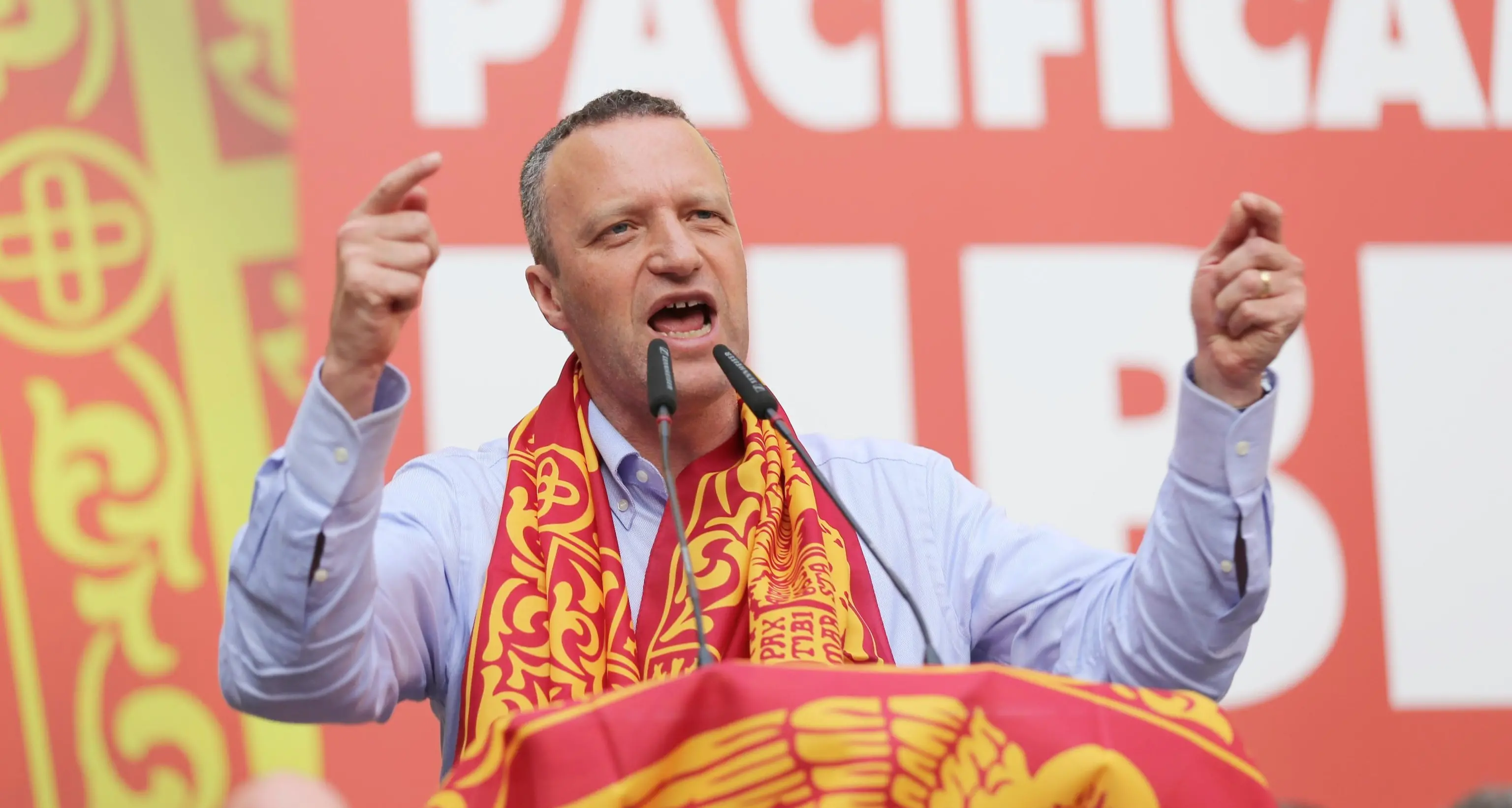 Lega, sei parlamentari per Tosi
