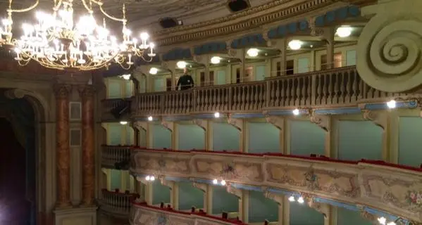 Riapre il teatro Zandonai e Rovereto è in Festa