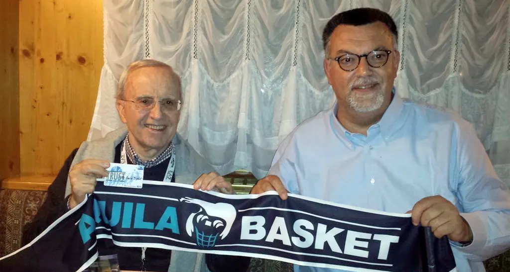All'All Star Game di Trento Dan Peterson contro Valerio Bianchini