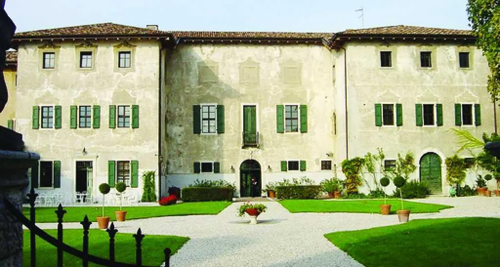 Palazzi aperti, in città e dintorni: visite alle dimore storiche