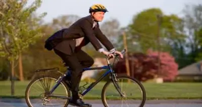 Al lavoro in bici e sarai premiato L'idea alla Casa di cura Villa Bianca