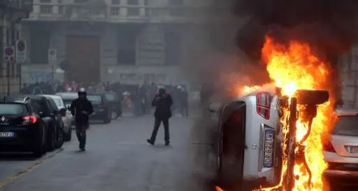 «Avremmo potuto arrestare i black bloc, ma ci hanno detto no»