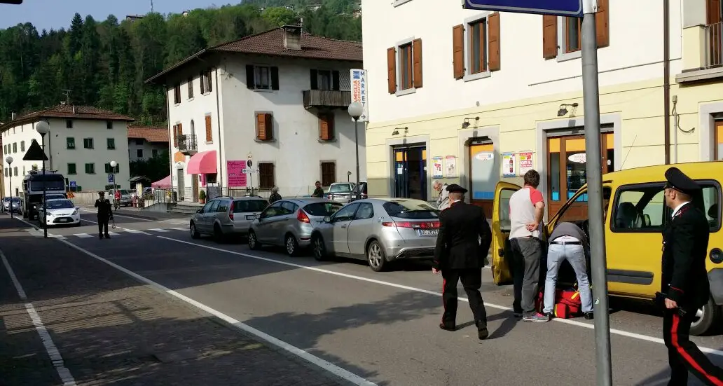 Pieve di Bono, nuovo incidente: tamponamento tra auto a Creto