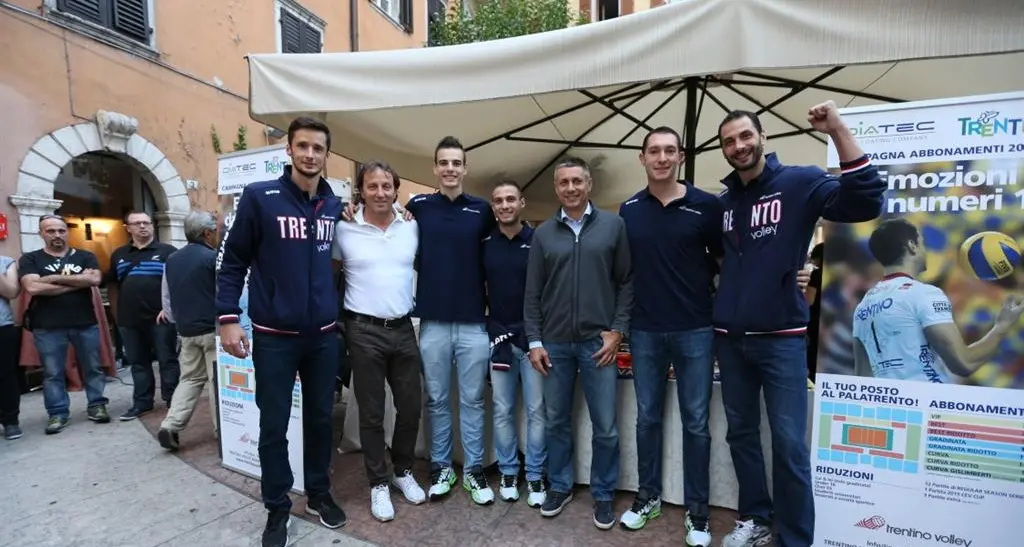Trentino Volley: Giro al Sass per la gioia dei tifosi