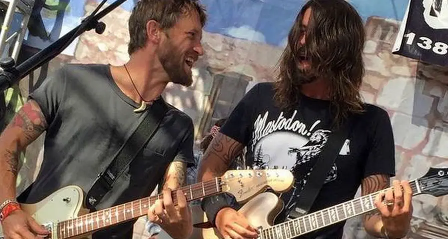 Foo Fighters, concerto a sorpresa con una setlist strepitosa