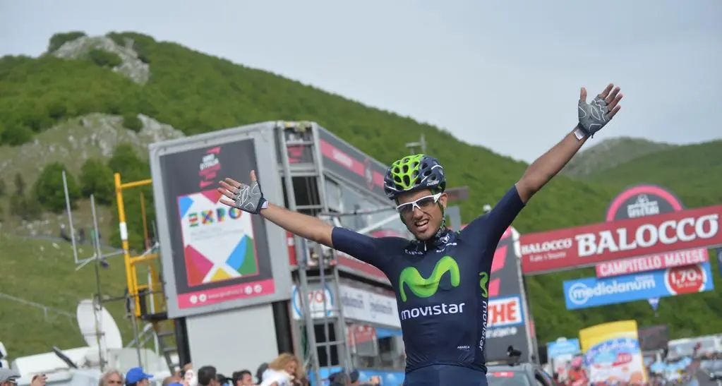 Intxausti solitario a Campitello Matese Contador francobollato ad Aru
