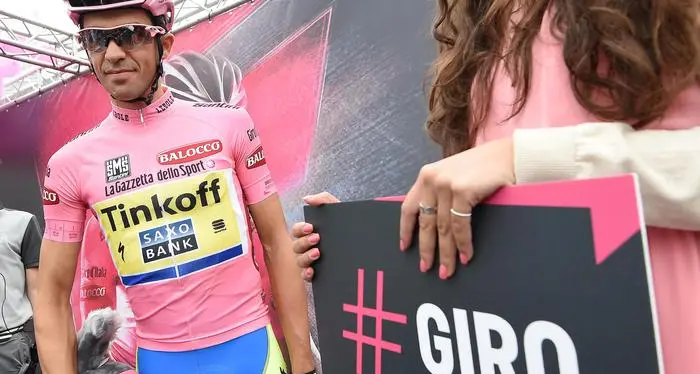 Zampata di Ulissi al Giro, suo lo sprint di Fiuggi