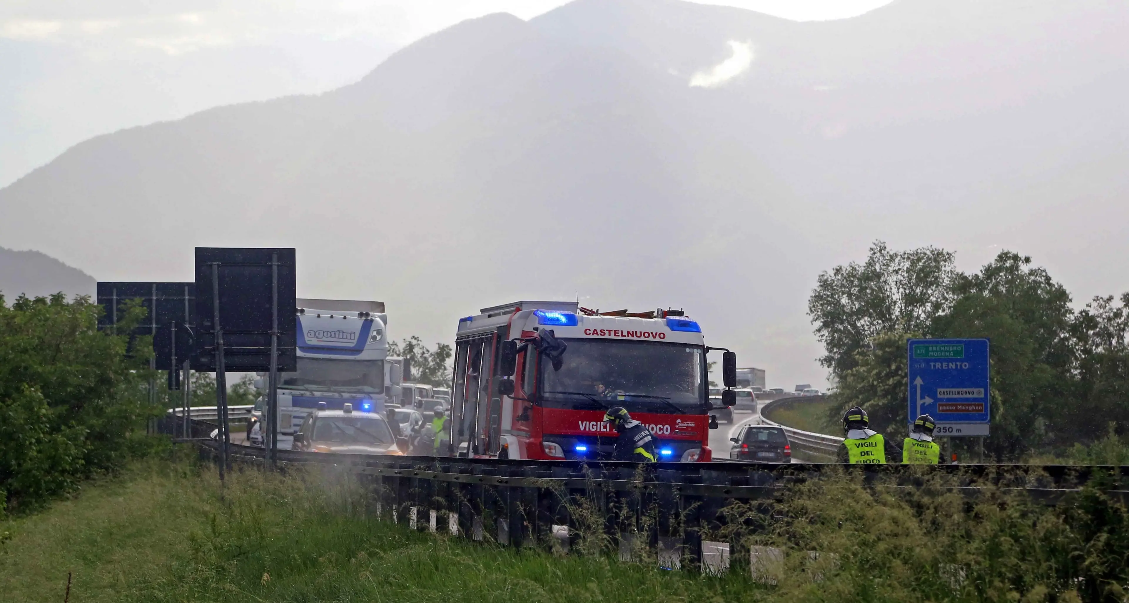 Incidente stradale a Castelnuovo: lunghe code sulla Valsugana