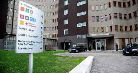 Truffa da 28mln al S.Raffaele,9 indagati