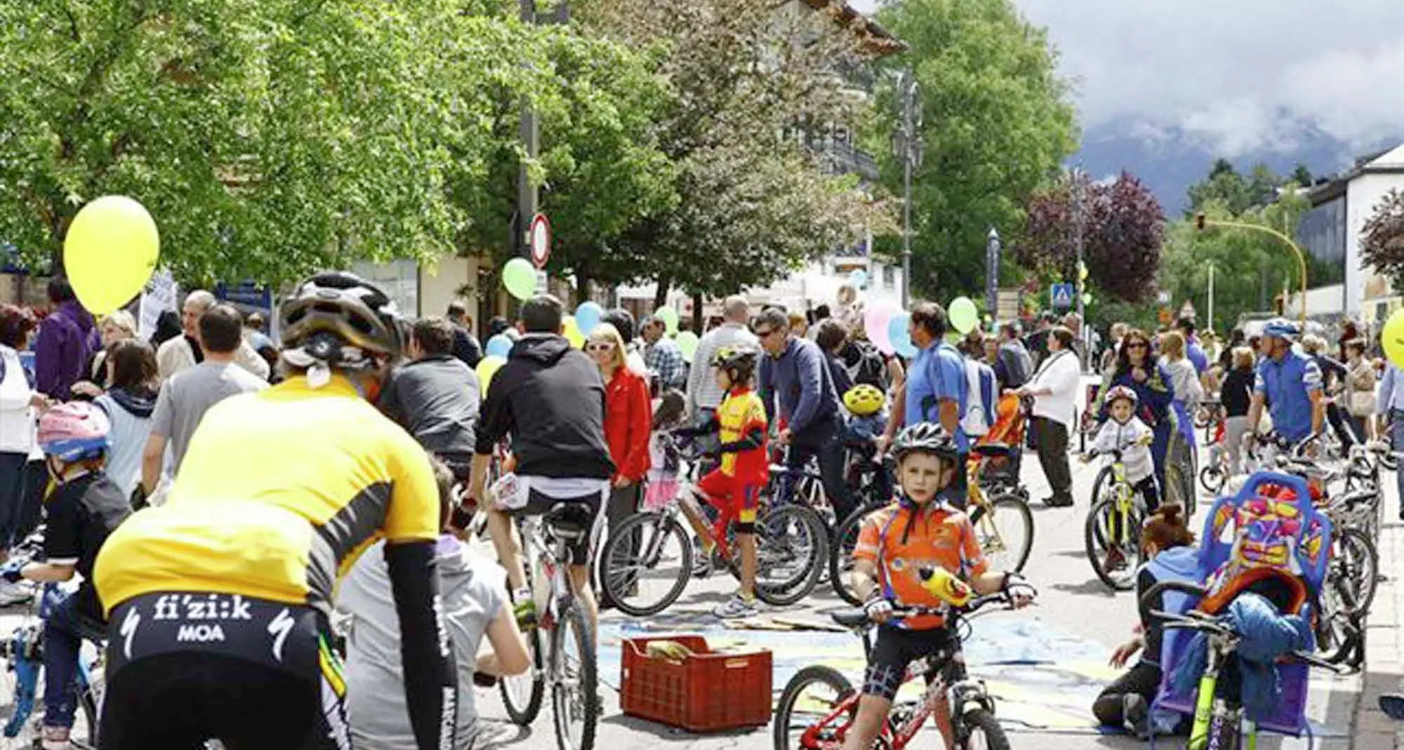 Cinquemila in strada per Fiemme senz'auto