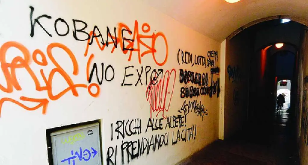«Rumori molesti fino a notte impossibile per noi dormire»