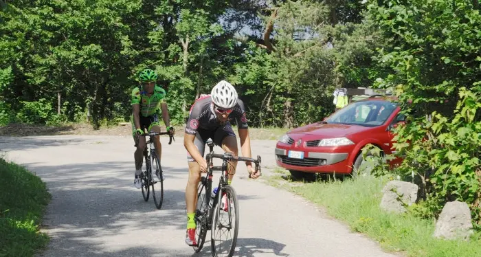 Bergamo vince a Malga Tof in volata su Varesco