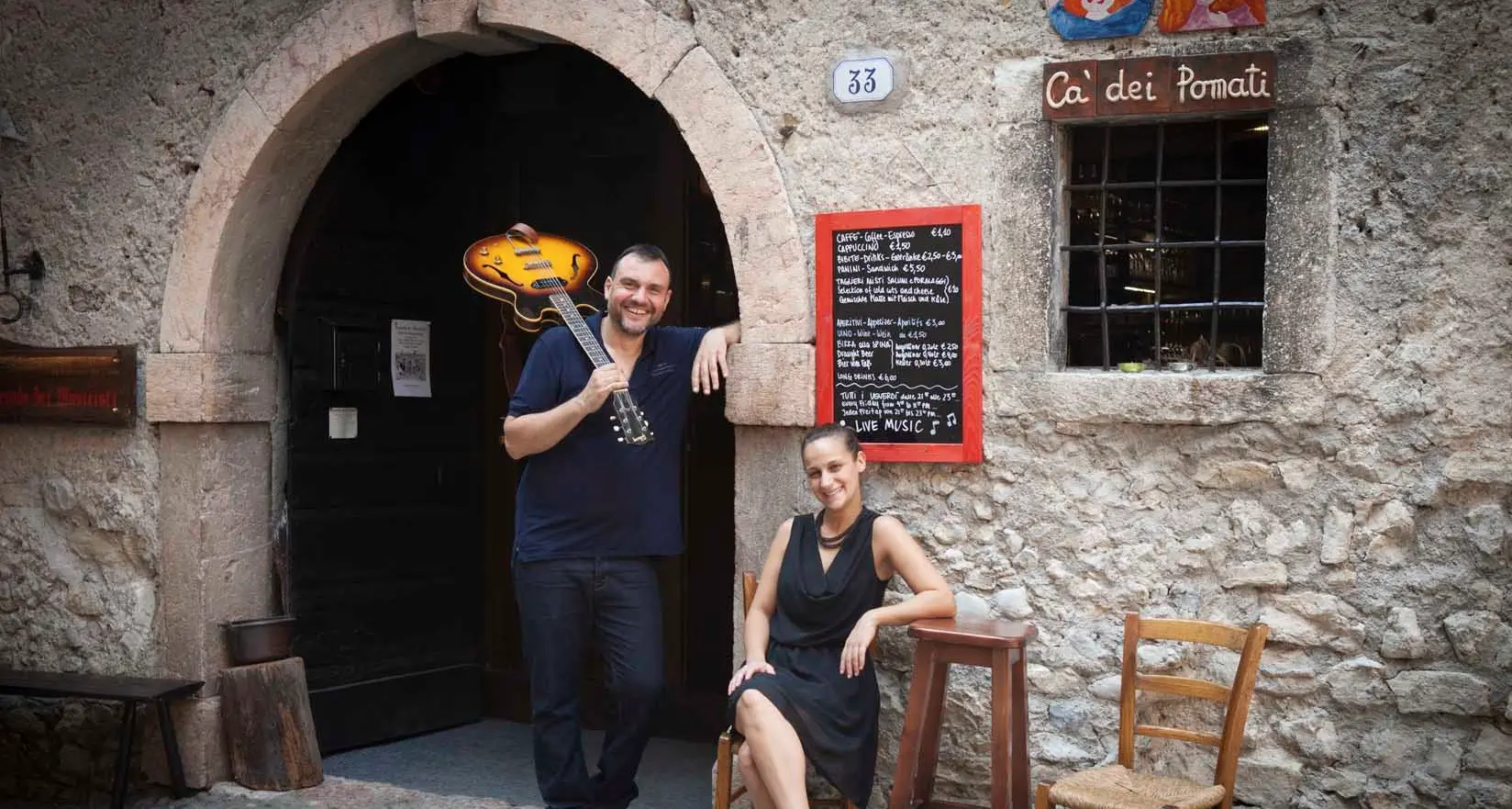 \"Città addio, rinati a Canale di Tenno\". Lasciano Verona per vivere nel borgo