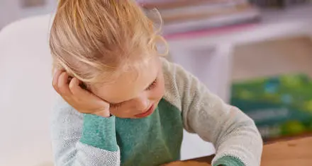 Bimbo stanco e inappetente? Può essere «influenza estiva»