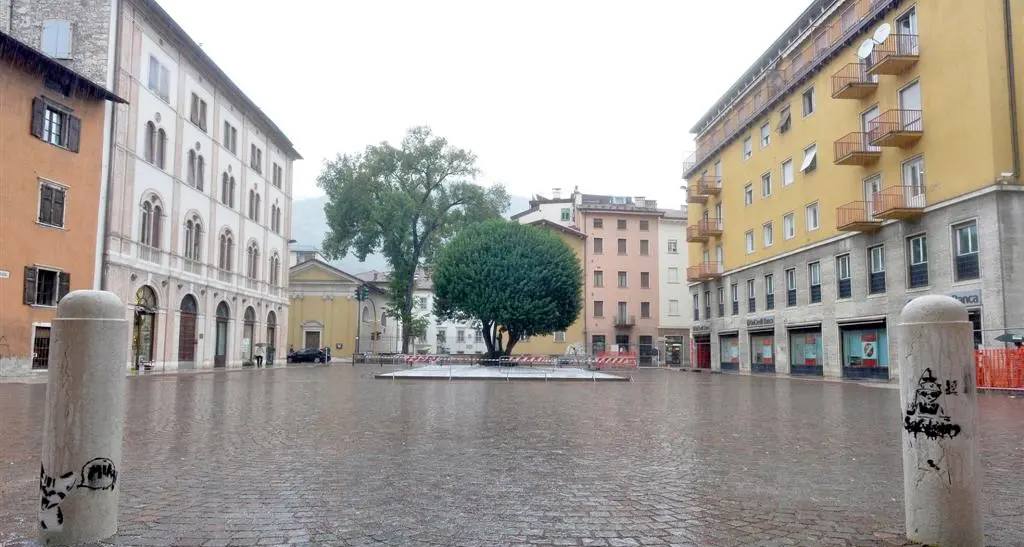 Torre Vanga e sicurezza, i cittadini vanno in procura: «Siamo in pericolo»
