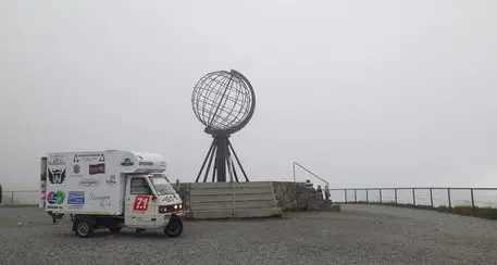 Aosta-Capo Nord in Ape, impresa riuscita
