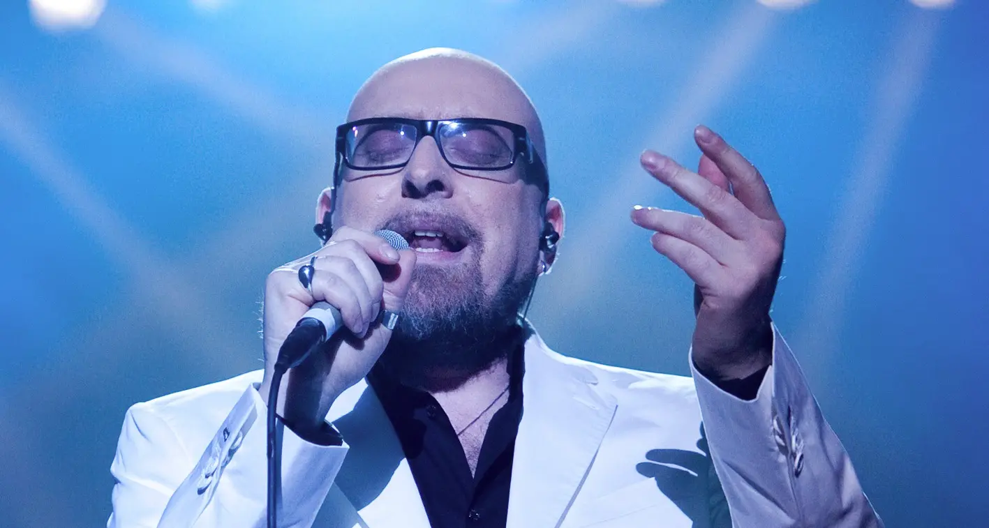 Mart, già boom di fan per Biondi Concerto domani sotto la cupola