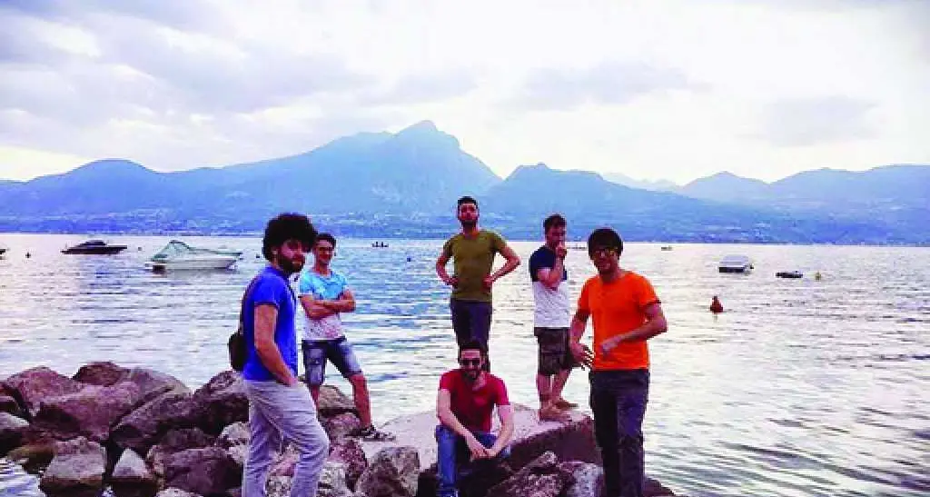 I Poor Works vanno «In volo» Ecco nuovo singolo e video