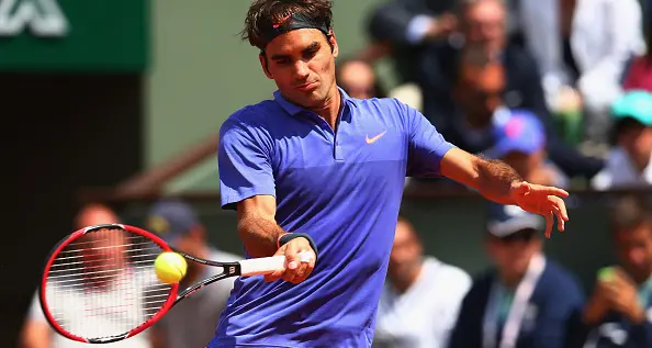 Federer perde e rinvia il sogno delle 100 vittorie