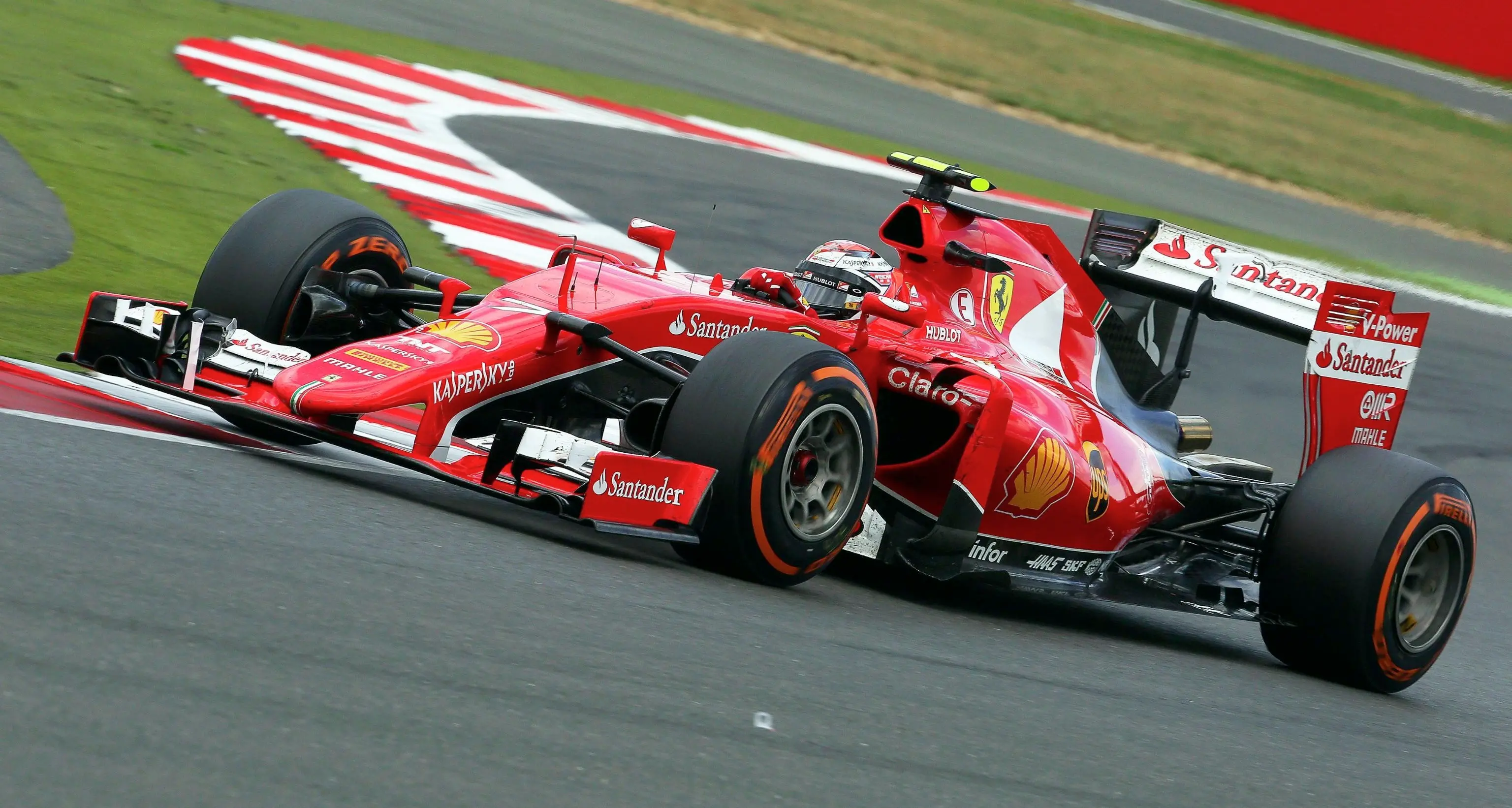 Formula 1, il via al campionato 2016 sarà anticipato al 20 marzo
