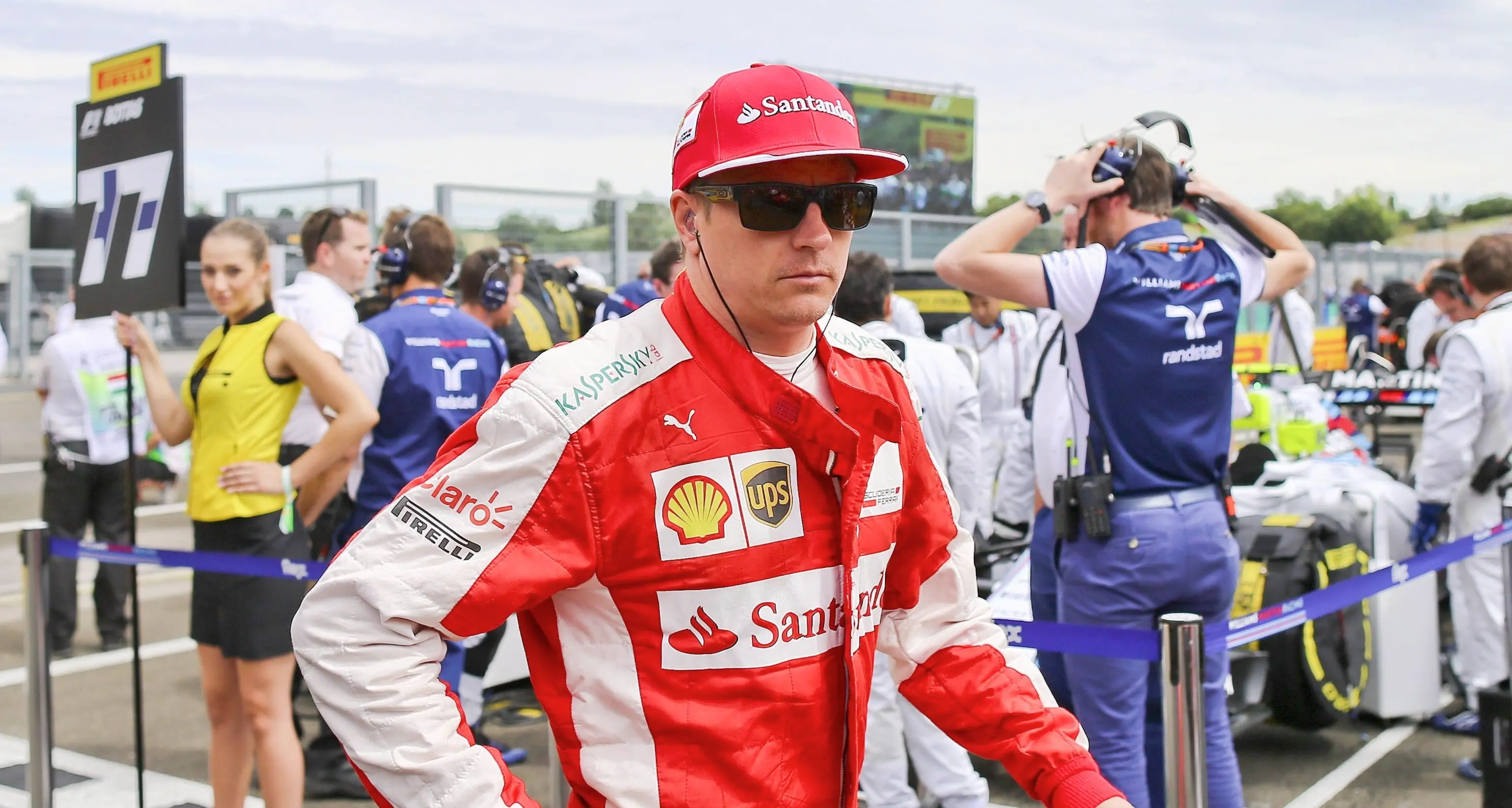 La Ferrari conferma Raikkonen anche per la prossima stagione
