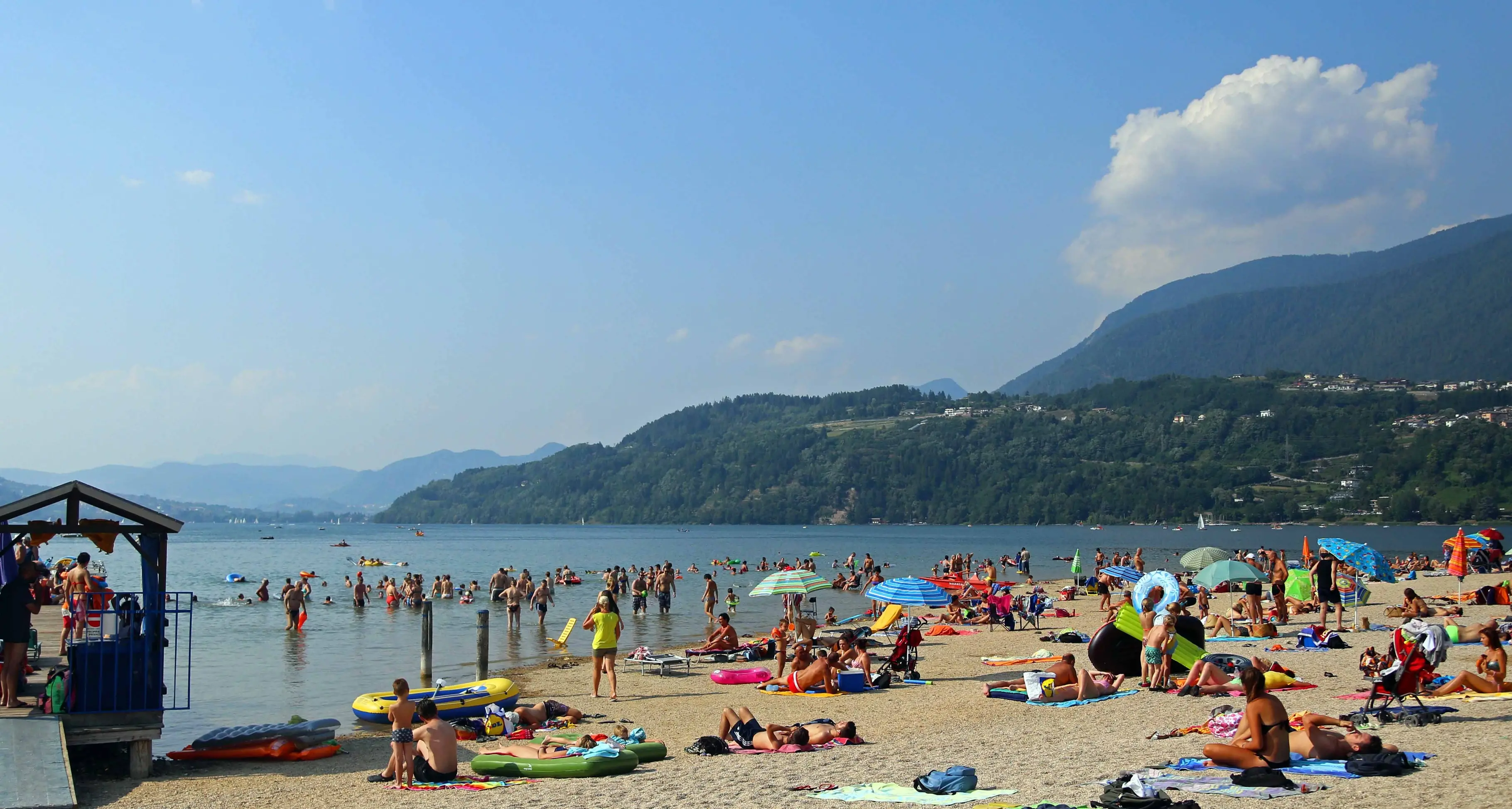 Bandiere blu, in Trentino sono 5 le località balneari d'eccellenza
