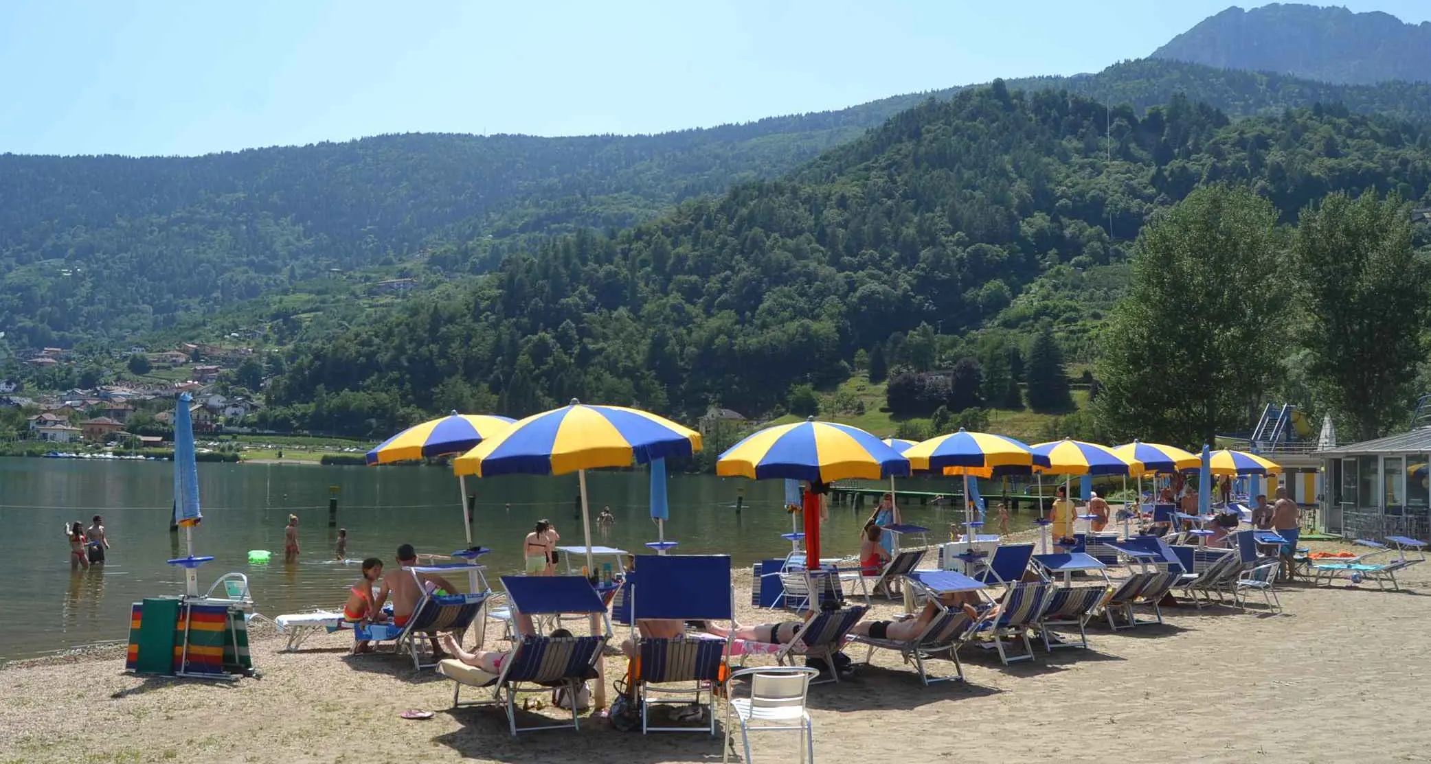 Confermate dieci Bandiere blu per spiagge sui laghi trentini