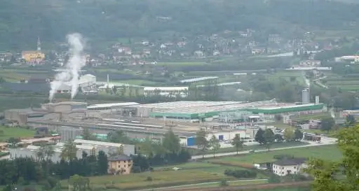 Lavoratori della Silvelox senza stipendio da aprile
