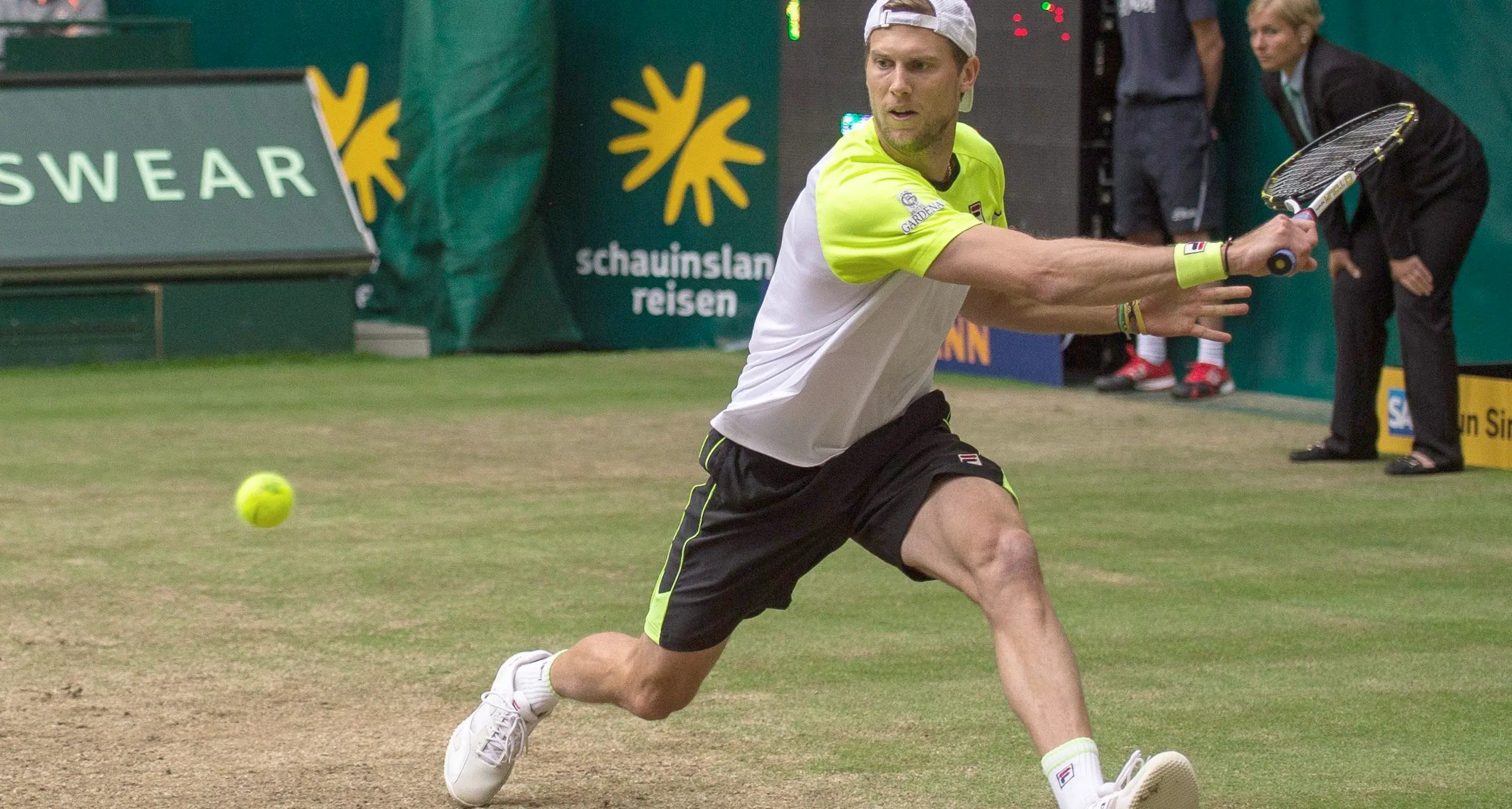 Andreas Seppi prima finale Atp 500 sui prati di Halle Contro Federer che si era inchinato a Melbourne