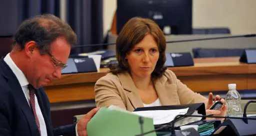 Al sindaco Alessandro Andreatta 105.000 euro. Nel 2015 la giunta di Trento costerà 300.000 euro