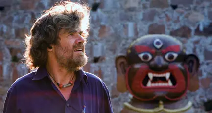 Renzi telefona a Messner: «Come possiamo aiutare il Nepal?»