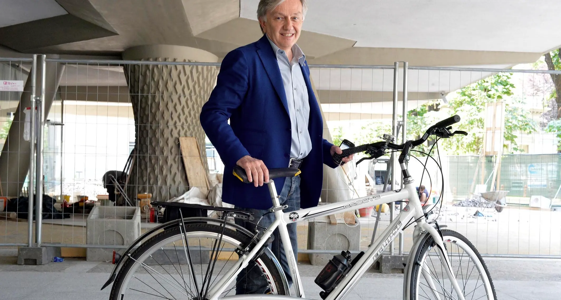 Grazie alle stelle alpine, Kaswalder recupera la bici rubata