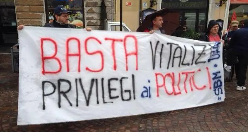 «Vitalizi d'oro», a giudizio Rosa Thaler e Tappeiner A processo per abuso d'ufficio e truffa