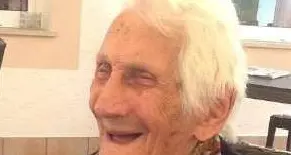 Compie 106 anni la nonna di Cles