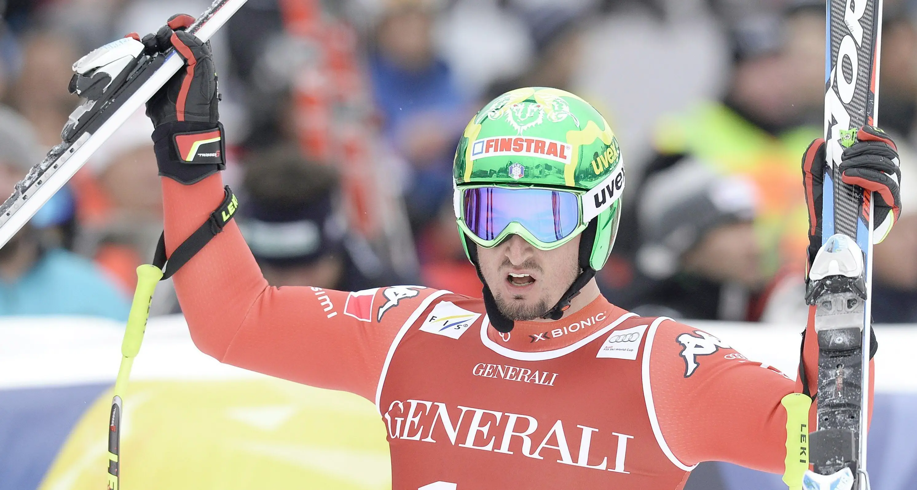 Paris trionfa nel SuperG di Kitzbuehel