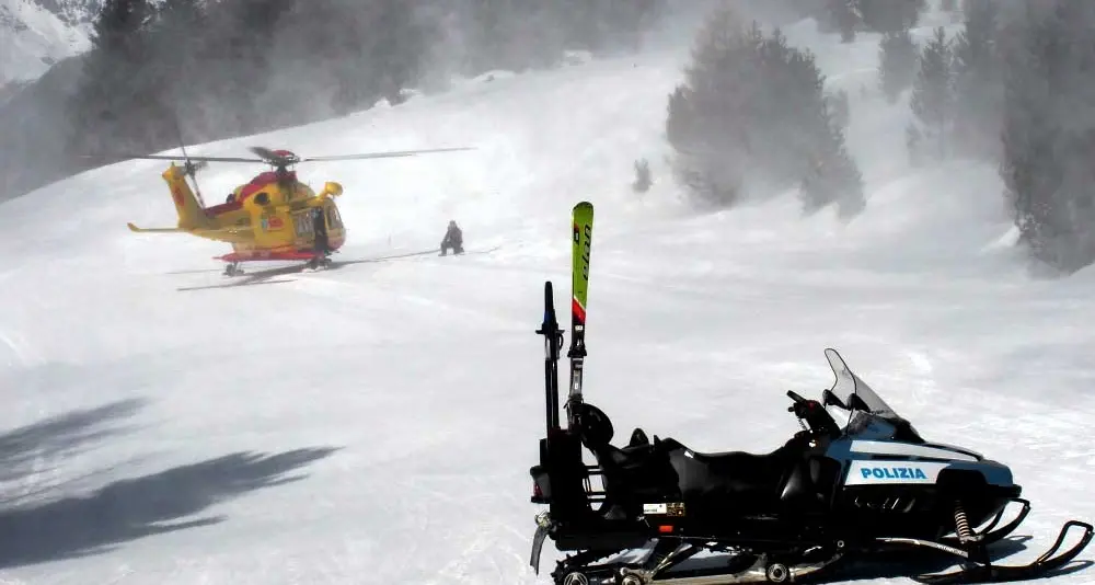 Scontri in serie sulle piste Grave un maestro di sci