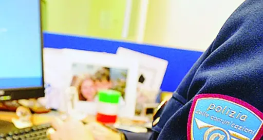 In un anno scoperti 200 pedofili on line