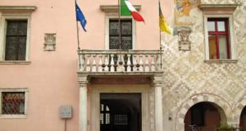 Rovereto, scontro dopo il no all'abolizione delle circoscrizioni