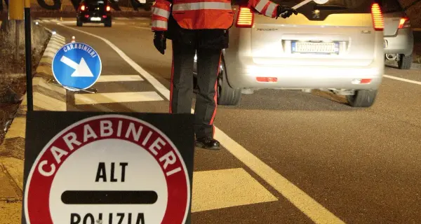 Brilli alla guida del camper: patenti ritirate in valle di Non