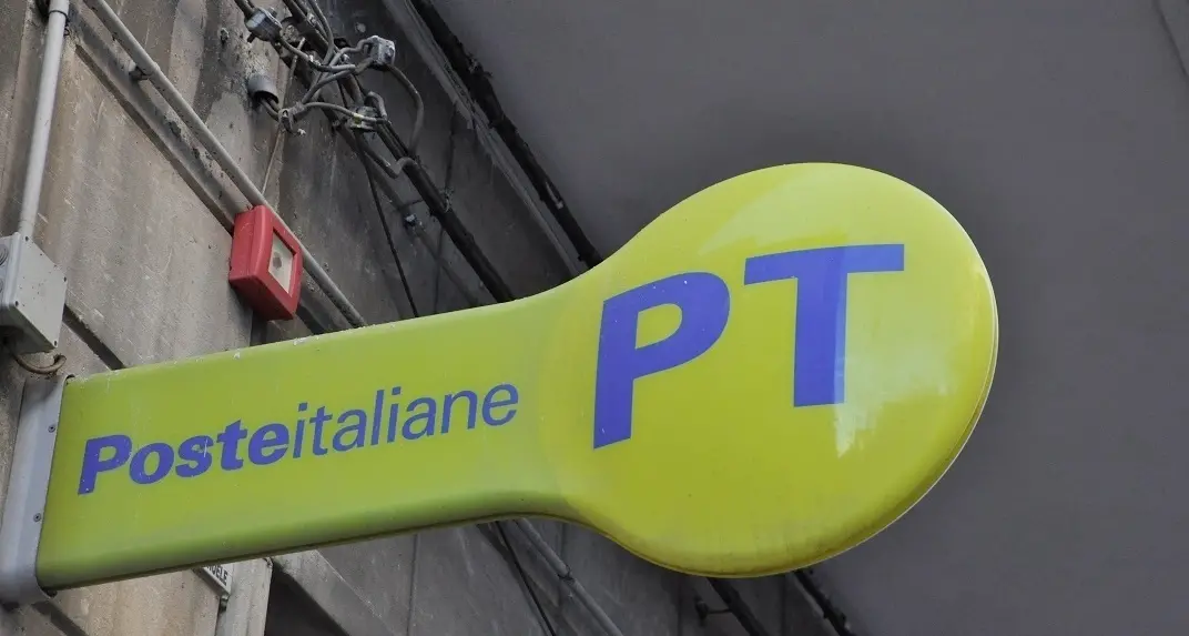Servizi e disservizi: lettere a giorni alterni Poste: arriva il recapito ogni 48 ore Ecco le zone interessate al «taglio»