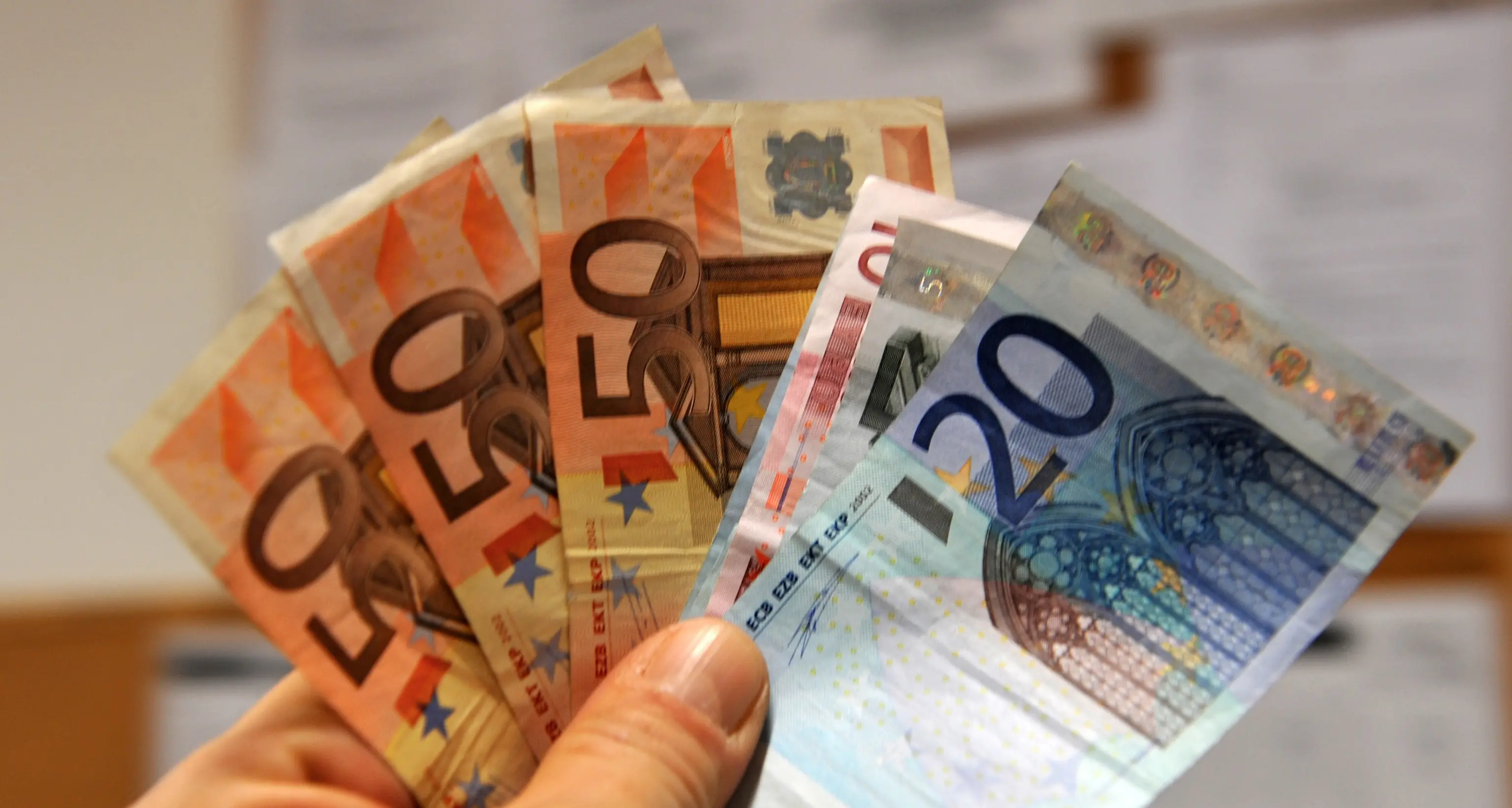 Cda e dirigenti tagli da 500.000 euro