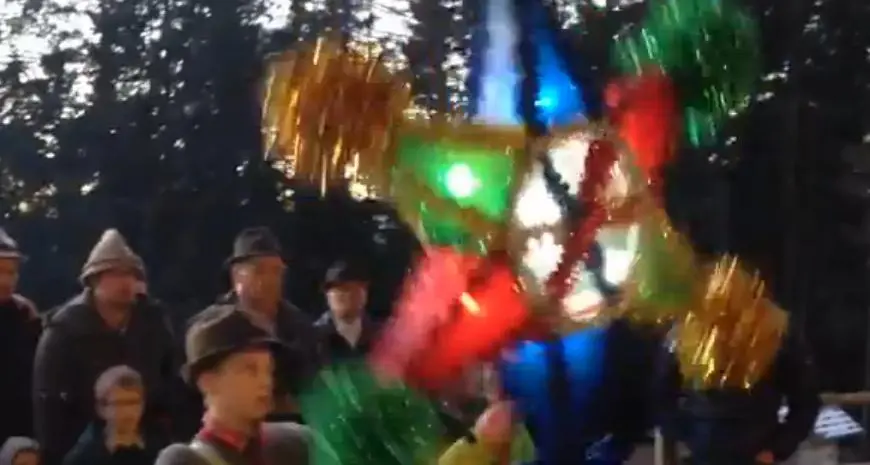La valle dei Mocheni saluta il 2015 con il rito della Stella - Video