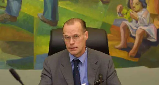 Pahl: «Noi i vitalizi non li restituiamo»