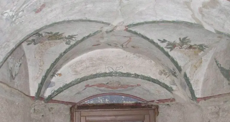 Castel Caldes riapre le porte con le opere di Vallorz