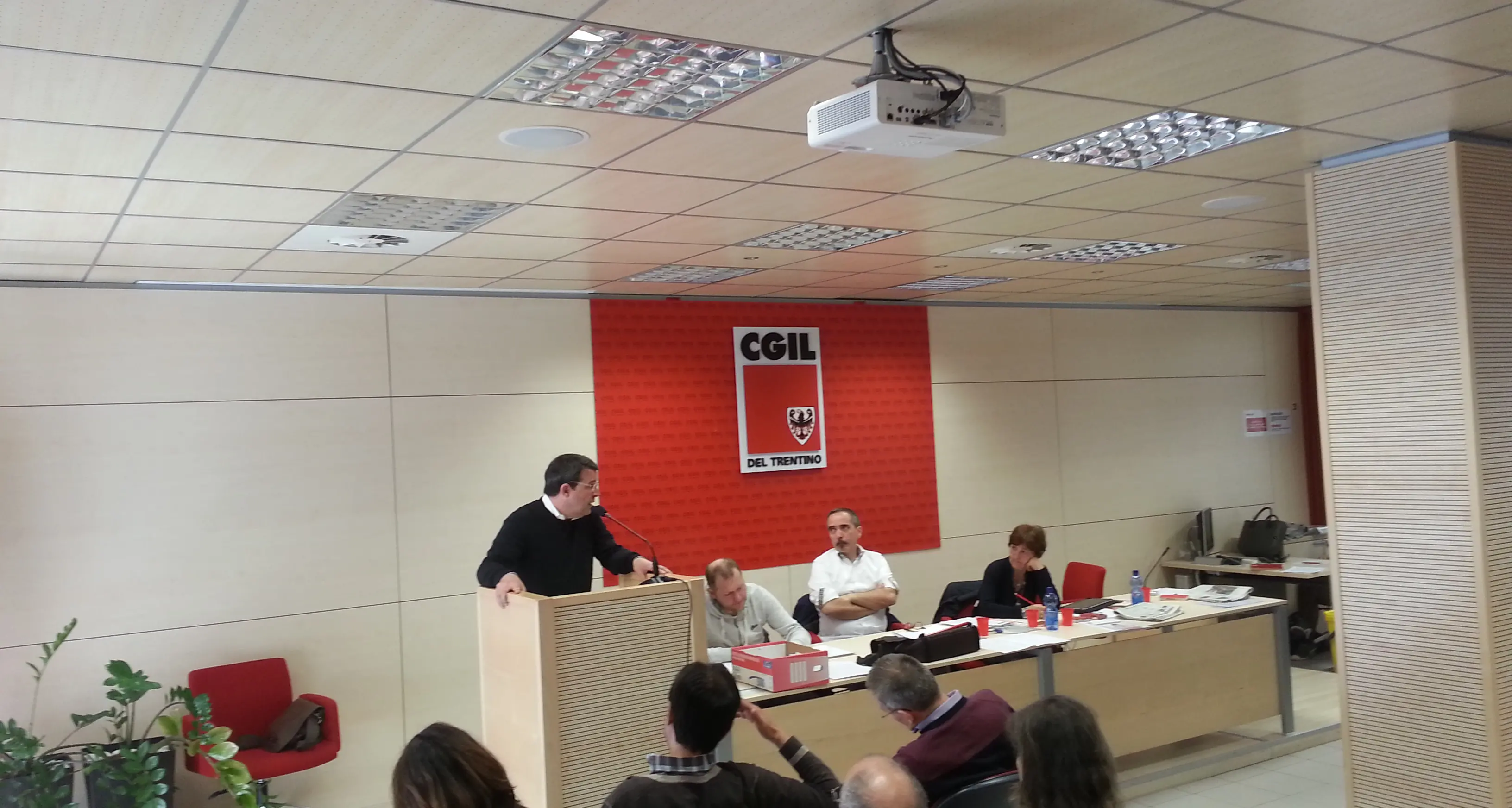 Deleghe fiscali alla Provincia, la Cgil conferma molti dubbi
