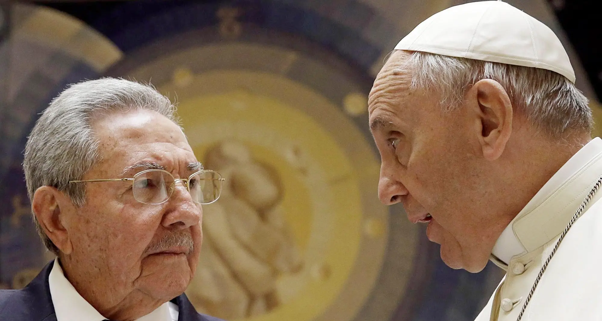 Raul Castro incontra Renzi e il Papa: potrei tornare alla chiesa cattolica