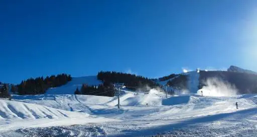 Il Bondone innevato per una domenica di sci
