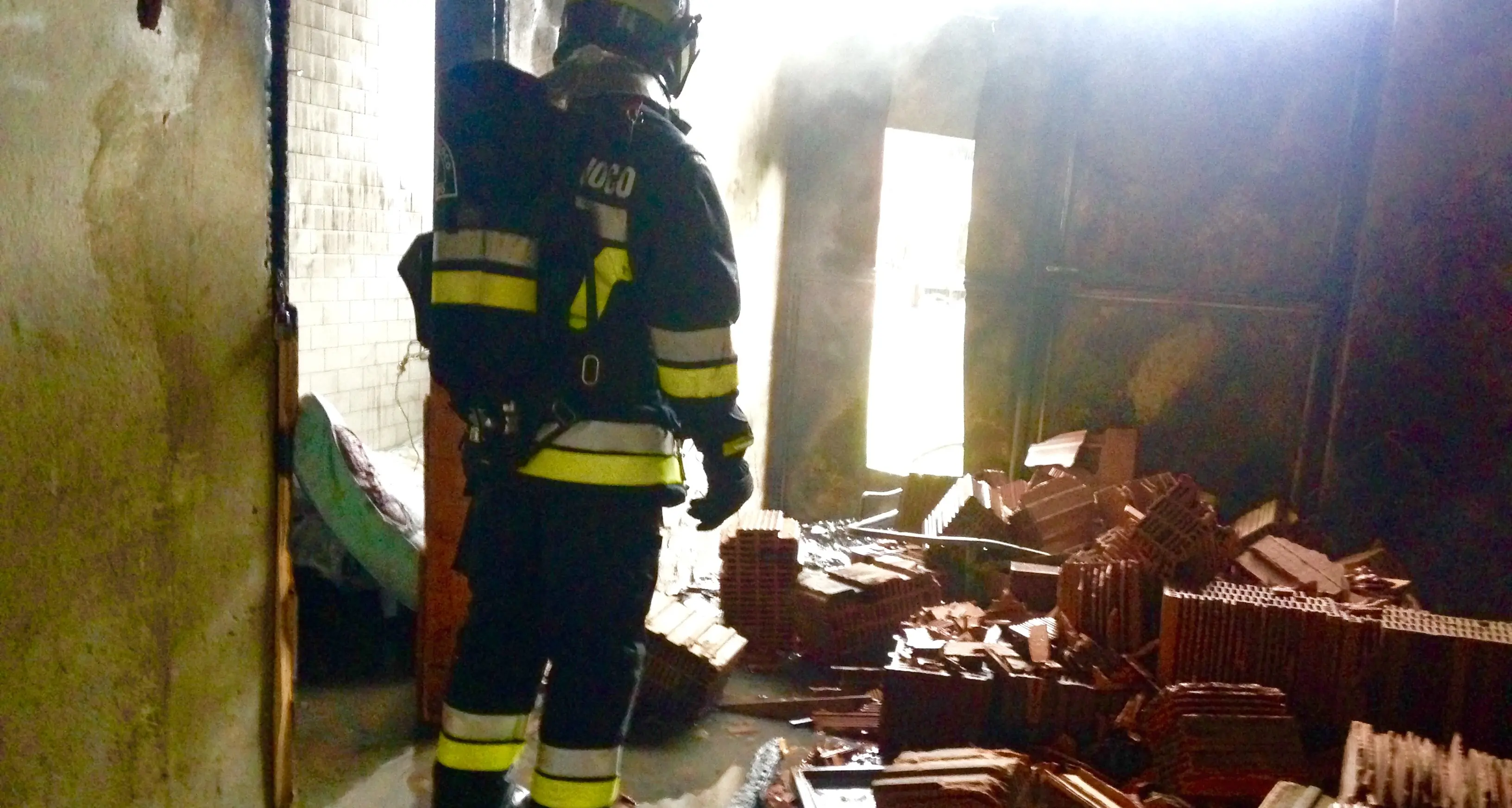 Allarme incendio all'ex Microleghe