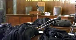 Appello degli avvocati penalisti: «Chiudere davvero gli Opg»